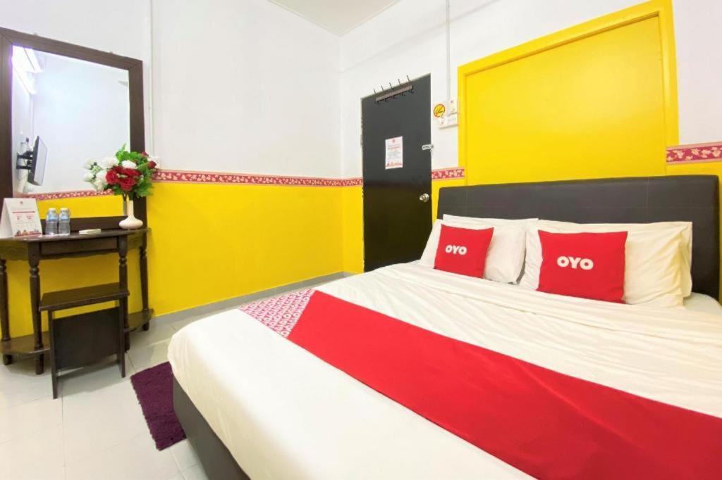 Oyo 90176 D'Cruz Sunrise Villa Pantai Cenang  Exterior foto